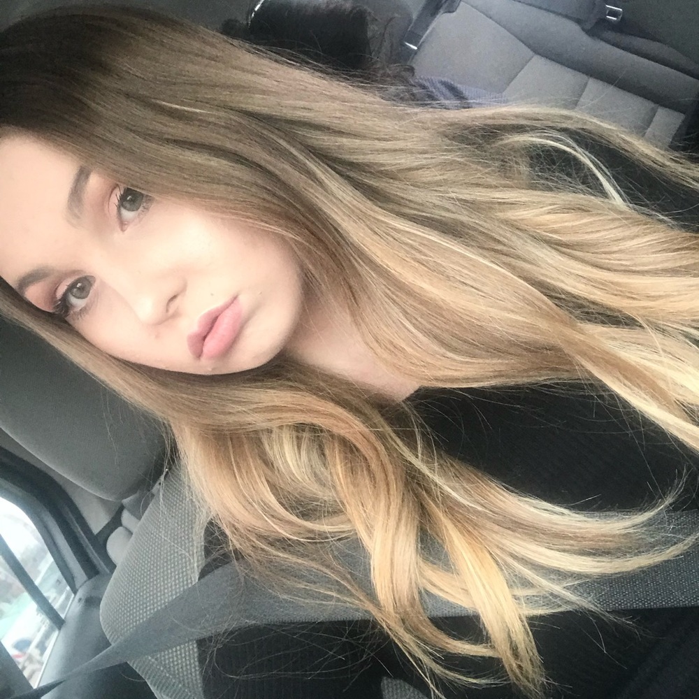 Meet your Posher, Hope 🖤⚡️